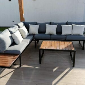 ركنه ستيل حديد مكشوف وخشب زان